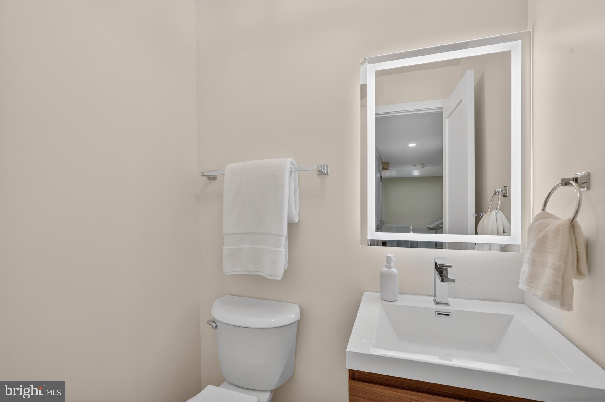 2828 Ellicott Street Northwest Washington, DC 20008 - Photo 10 of 58