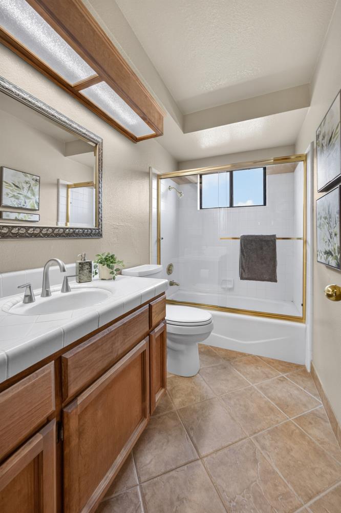5522 Engle Road Carmichael, CA 95608 - Photo 36 of 54 Gallery Image 36