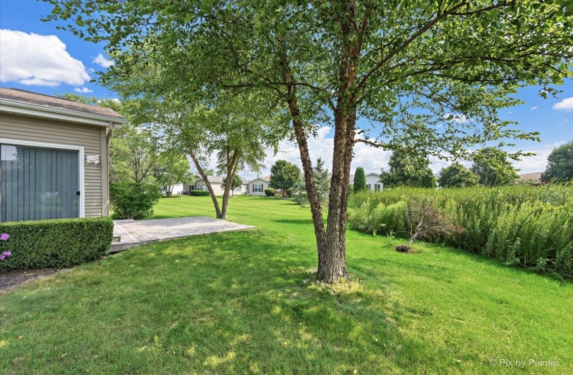 261 Rodeo Drive Grayslake, IL 60030 - Photo 30 of 41 Gallery Image 30