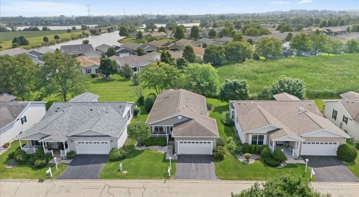 261 Rodeo Drive Grayslake, IL 60030 - Photo 36 of 41 Gallery Image 36