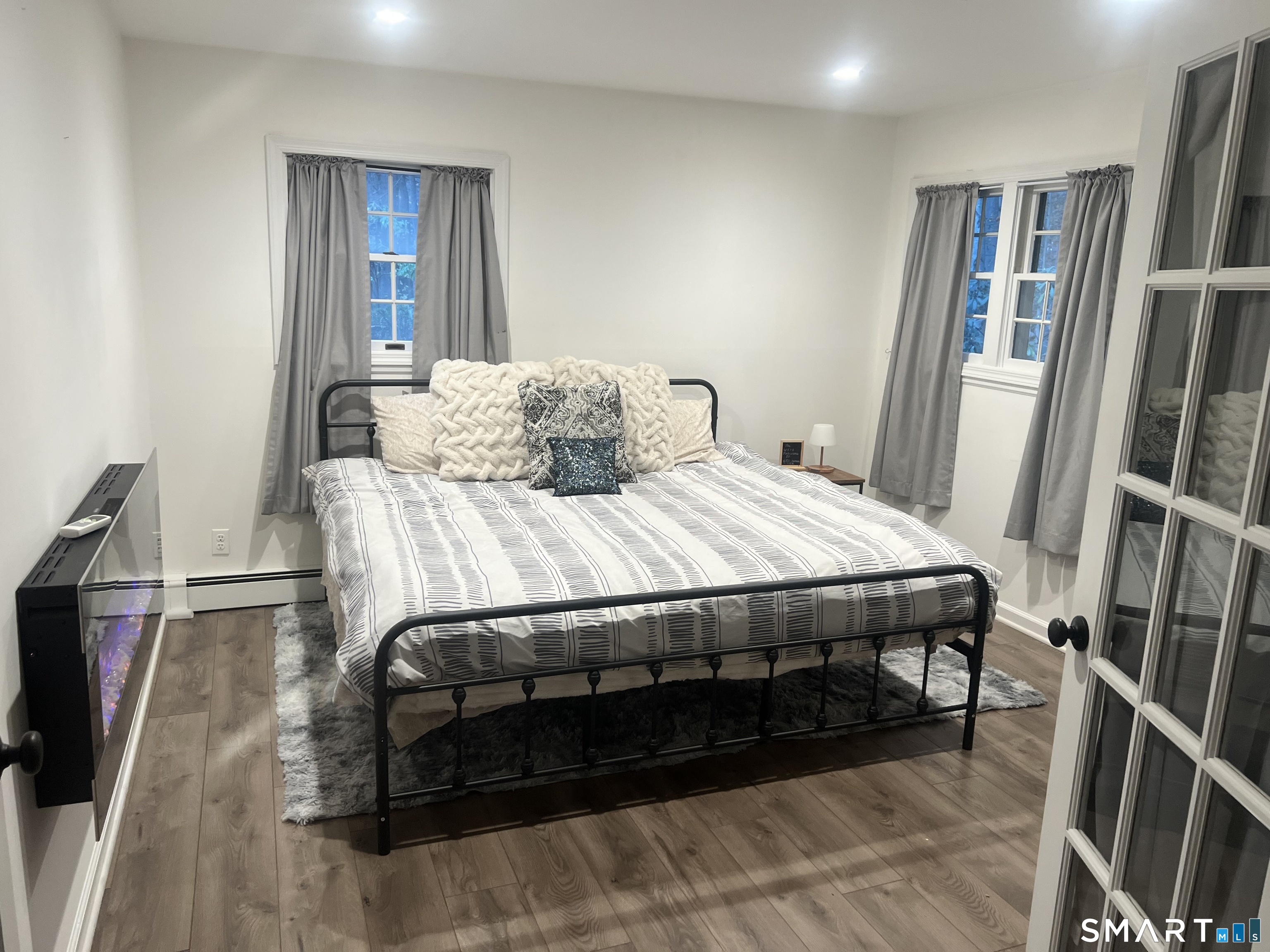 11 Eastwood Road Norwalk, CT 06851 - Photo 13 of 31