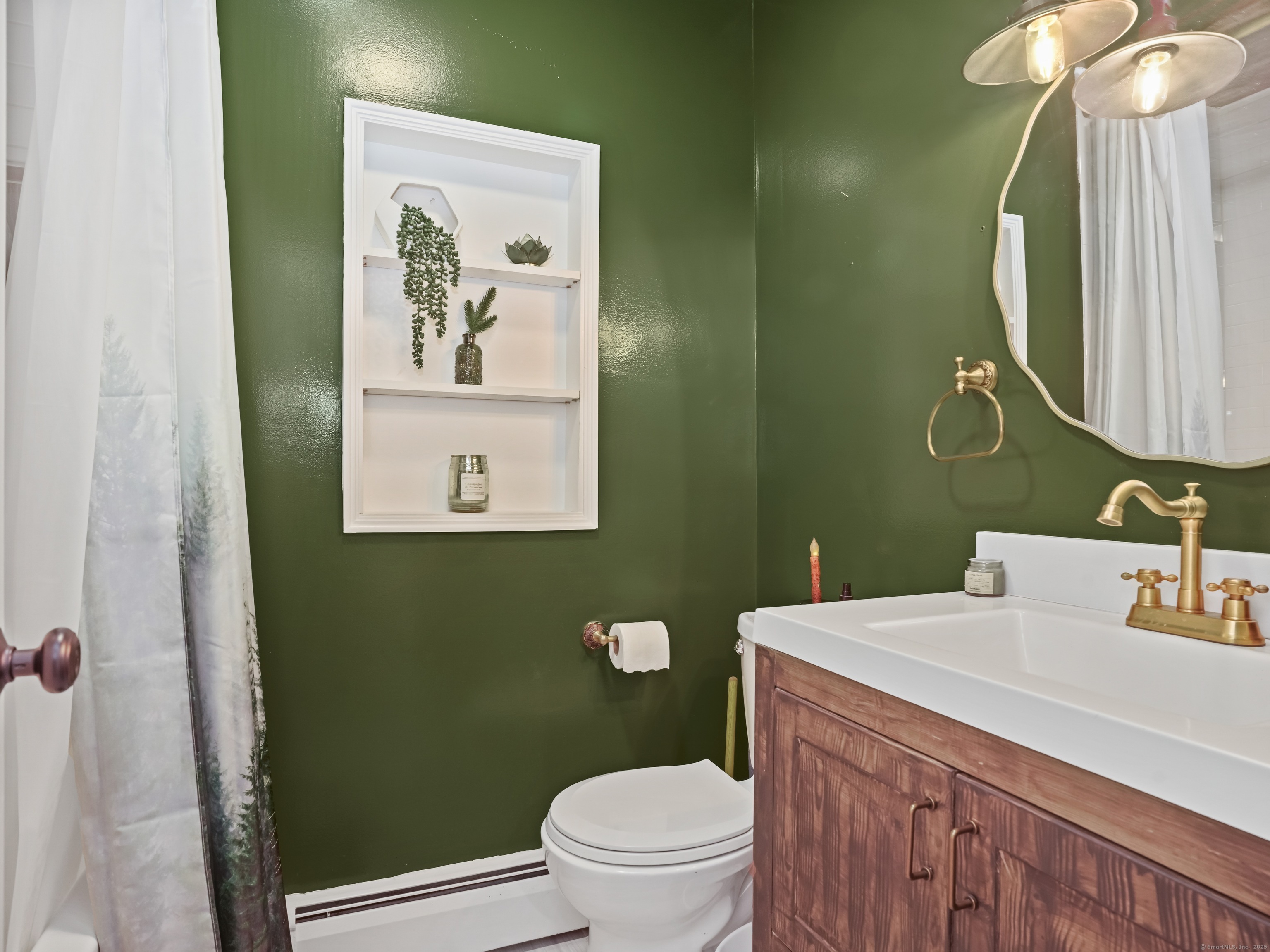 11 Eastwood Road Norwalk, CT 06851 - Photo 18 of 31