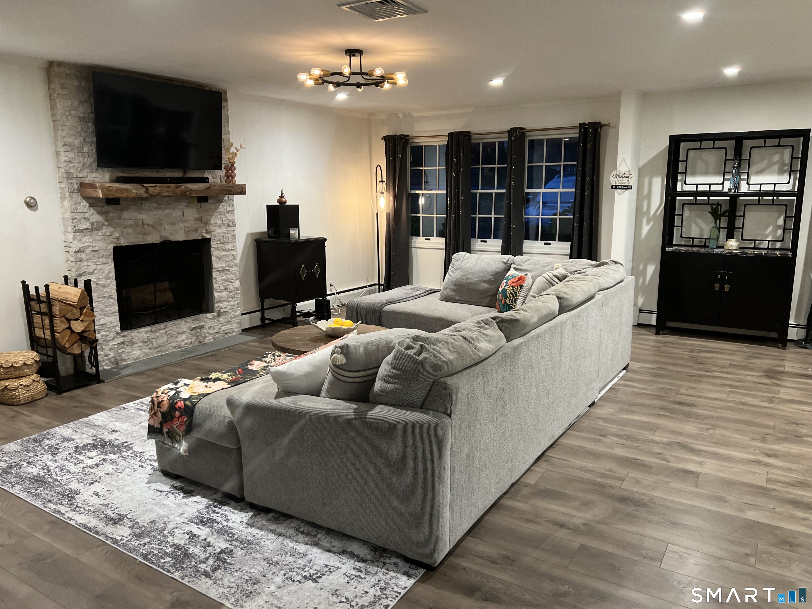 11 Eastwood Road Norwalk, CT 06851 - Photo 6 of 31