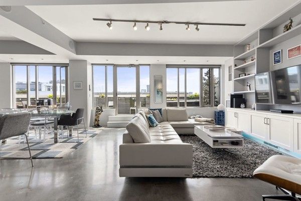 $1,645,000 | 1313 Washington Street, Unit 704, Boston, MA 02118