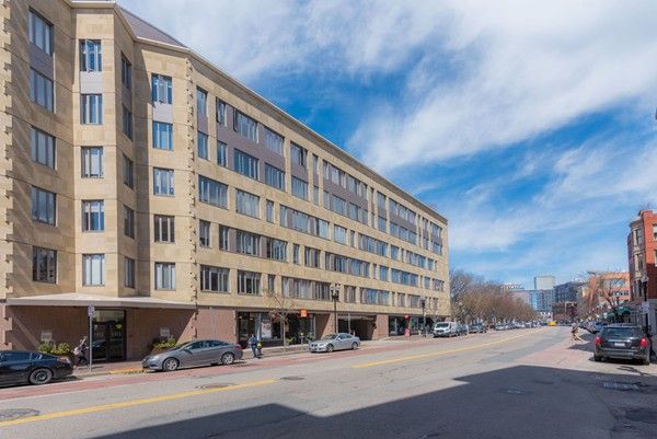 $1,645,000 | 1313 Washington Street, Unit 704, Boston, MA 02118