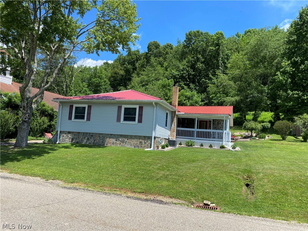 2103 Wainwright Road New Philadelphia, OH 44663 - Photo 1 of 39