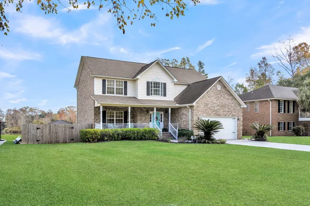 $699,800 | 1106 McCrae Drive, Moncks Corner, SC 29461