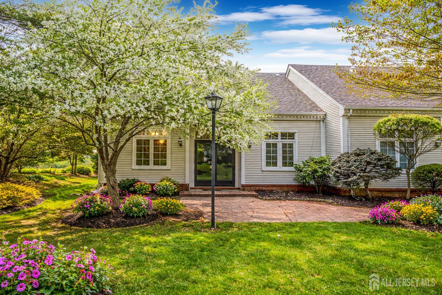 47 Winthrop Road, Unit 47A Monroe Township, NJ 08831 - Photo 3 of 34