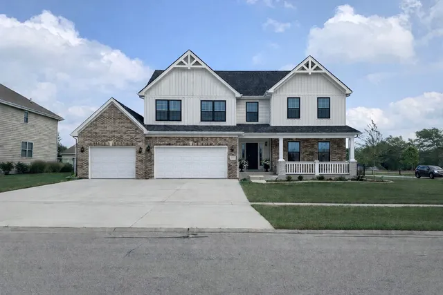 $578,900 | 25865 West Winding Hollow Drive, Channahon, IL 60410