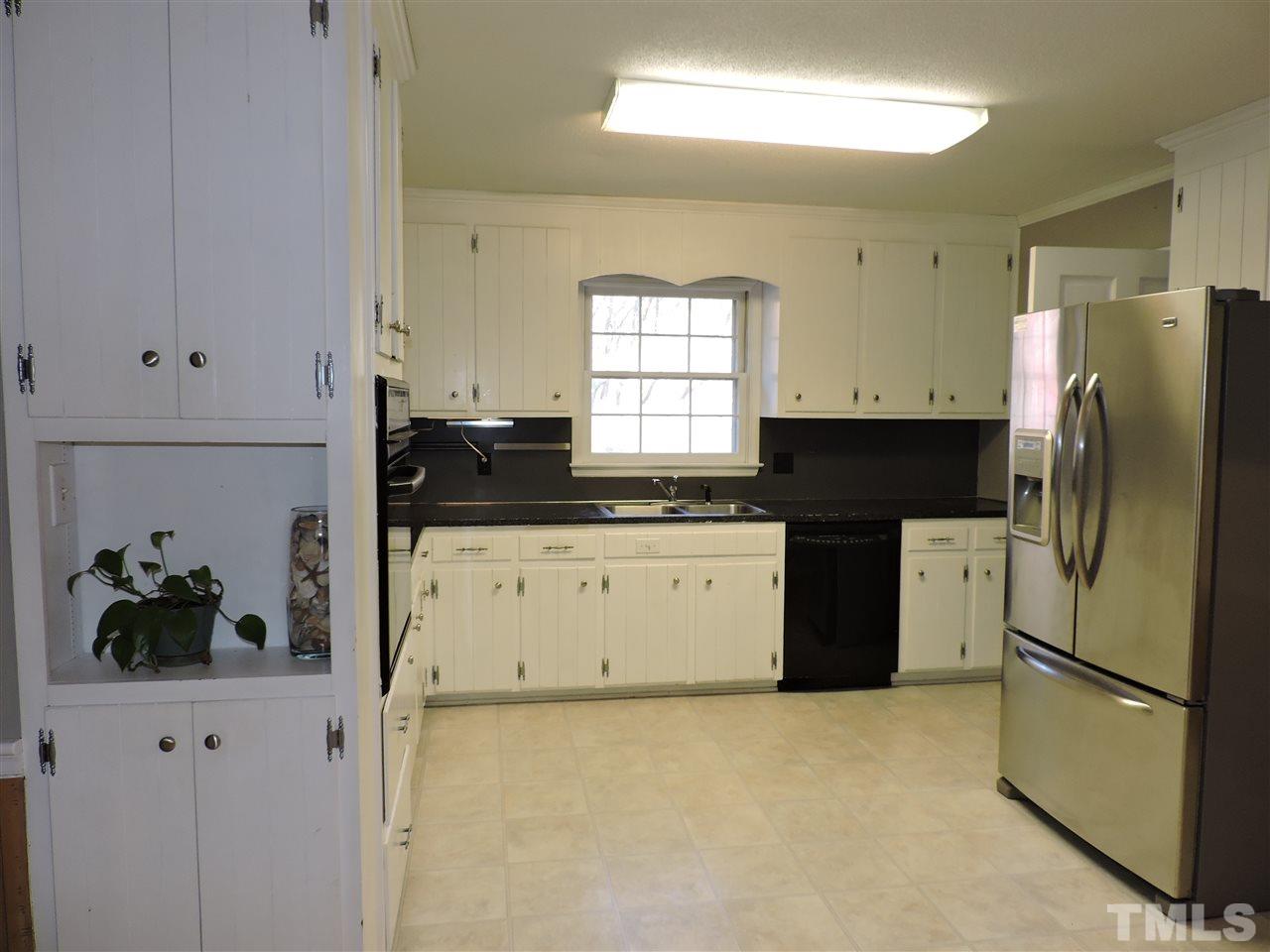 8920 Hunting Trail Raleigh, NC 27613 - Photo 6 of 20