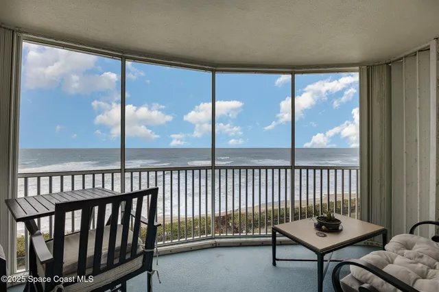 $3,300 | 1175 Florida A1A, Unit 606, Satellite Beach, FL 32937