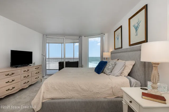 $3,300 | 1175 Florida A1A, Unit 606, Satellite Beach, FL 32937