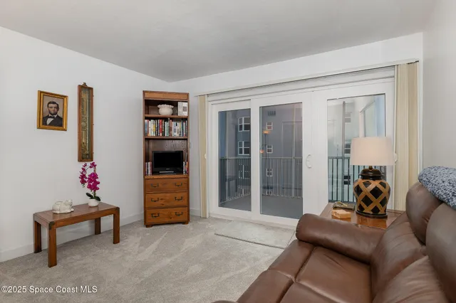 $3,300 | 1175 Florida A1A, Unit 606, Satellite Beach, FL 32937