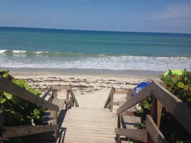 $3,300 | 1175 Florida A1A, Unit 606, Satellite Beach, FL 32937