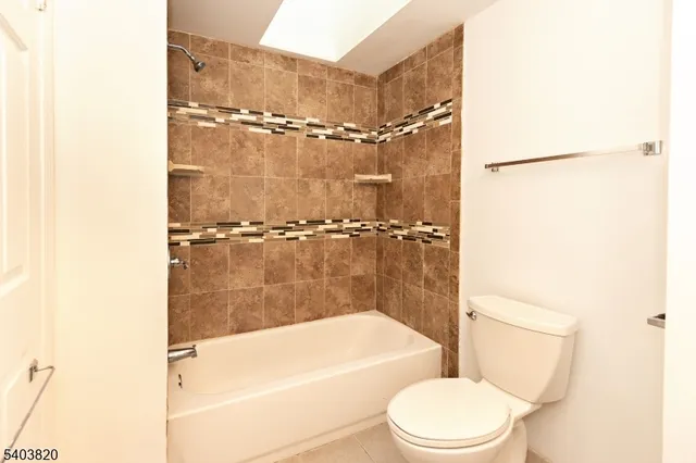 $2,900 | 7 Emmet Avenue, Unit D, Morristown, NJ 07960