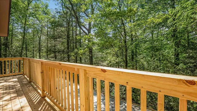 $337,000 | 169 Sportsmen Drive, Cresco, PA 18326