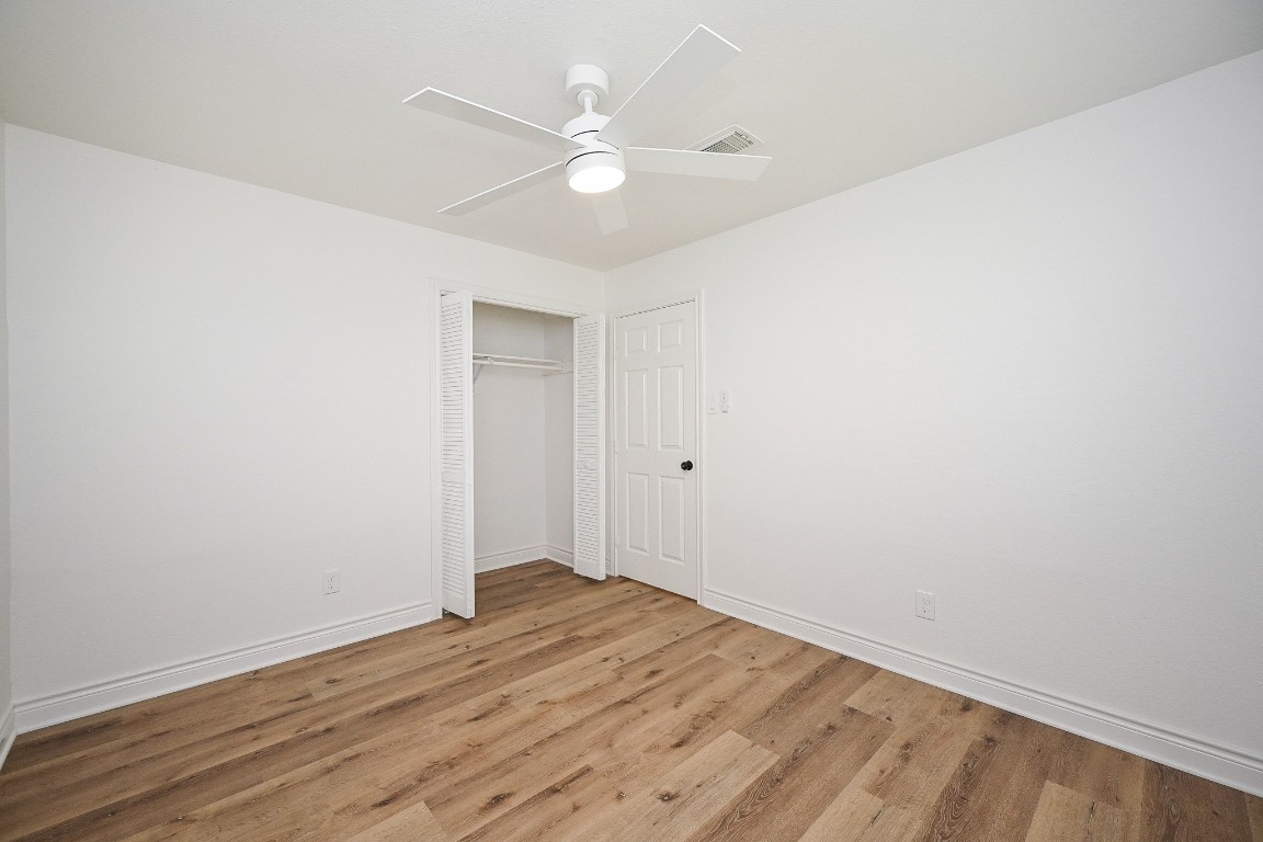 11027 Maize Lane Houston, TX 77041 - Photo 19 of 32 wooden floor in an empty room