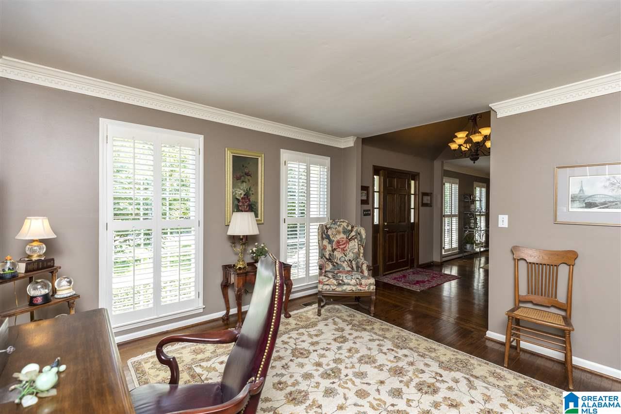 2612 Southminster Road Birmingham, AL 35243 - Photo 5 of 35