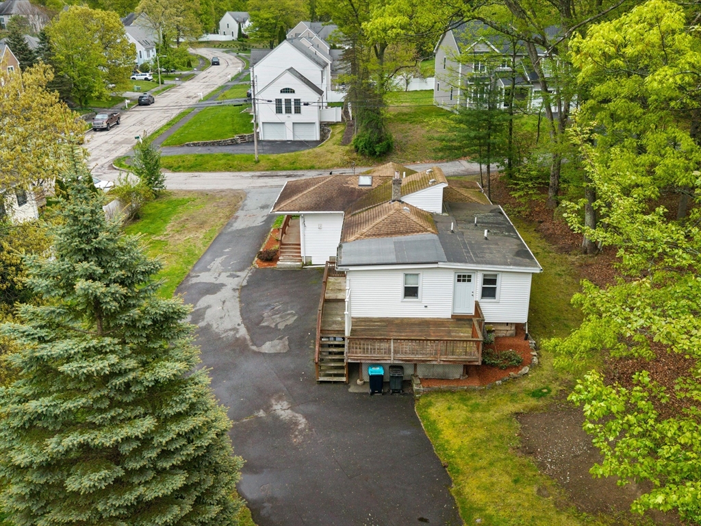 19 Cedar Road Shrewsbury, MA 01545 - Photo 3 of 42 Gallery Image 3