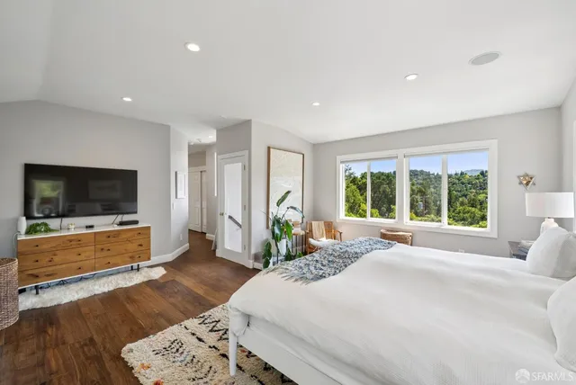 $2,895,000 | 69 La Espiral, Orinda, CA 94563