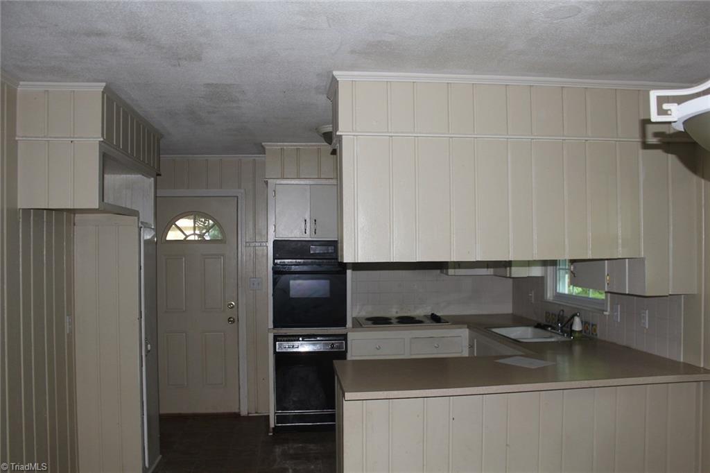 620 Runningbrook Lane Rural Hall, NC 27045 - Photo 4 of 13