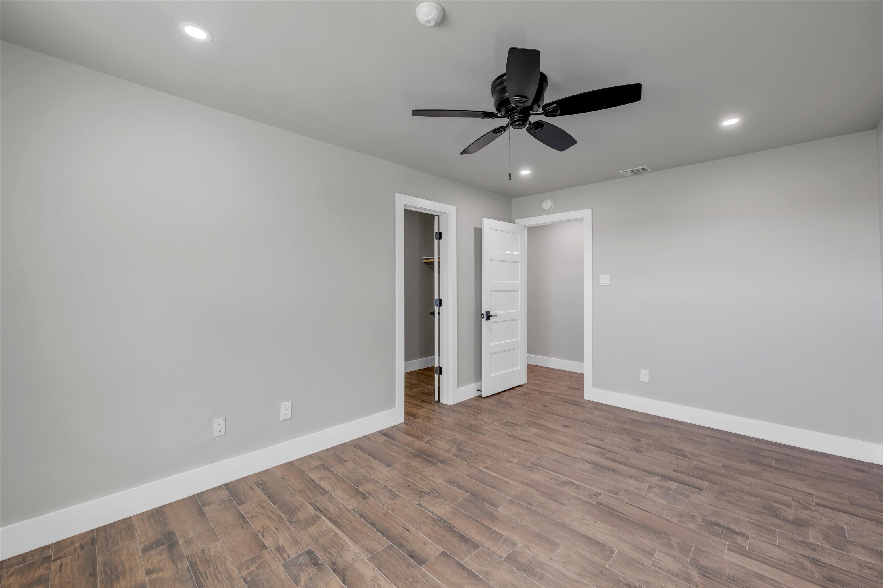 941 County Road 402 Marble Falls, TX 78654 - Photo 20 of 30 a view of an empty room and wooden floor