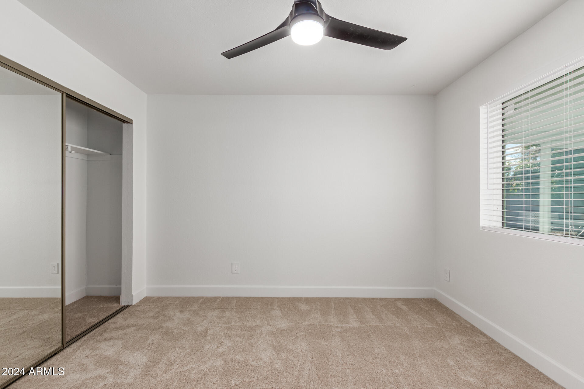 1529 West Utopia Road Phoenix, AZ 85027 - Photo 16 of 35 20 - Utopia