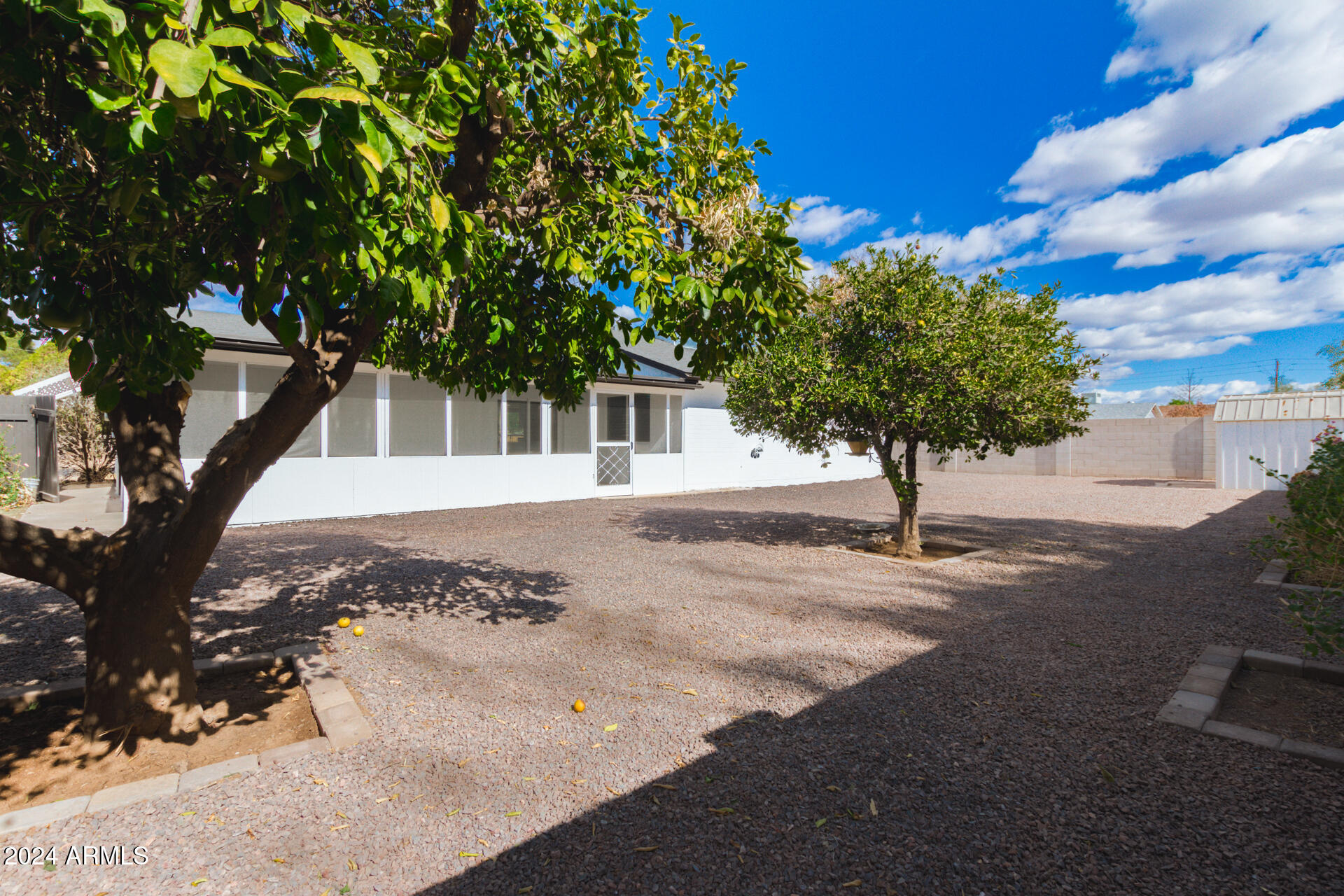 1529 West Utopia Road Phoenix, AZ 85027 - Photo 28 of 35 32 - Utopia