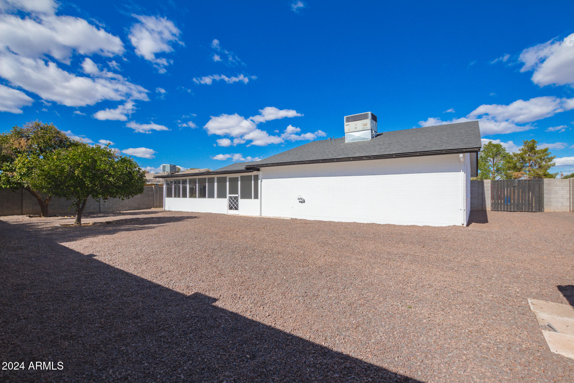 1529 West Utopia Road Phoenix, AZ 85027 - Photo 29 of 35 33 - Utopia