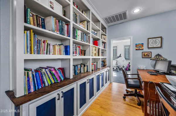 $699,999 | 1155 West Laredo Avenue, Gilbert, AZ 85233