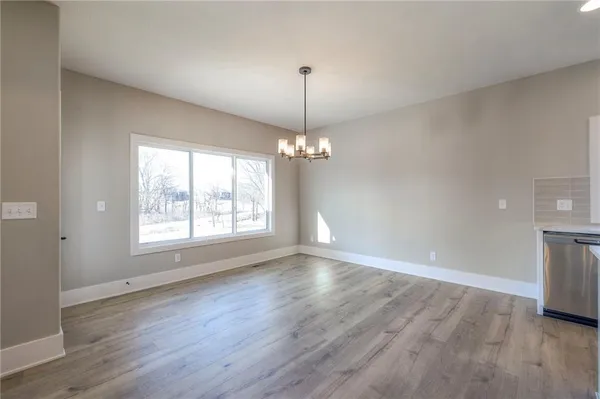 $469,900 | 11207 Trevor Drive, Peculiar, MO 64078