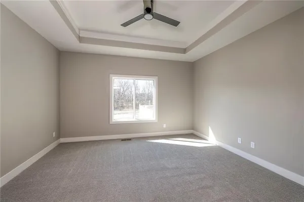 $469,900 | 11207 Trevor Drive, Peculiar, MO 64078