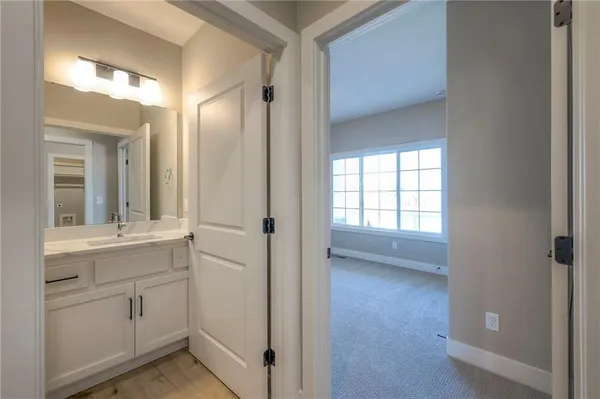 $469,900 | 11207 Trevor Drive, Peculiar, MO 64078