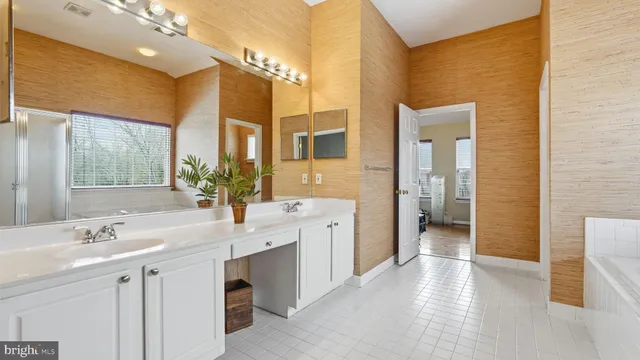 $899,000 | 8921 Mayhew Court, Lorton, VA 22079