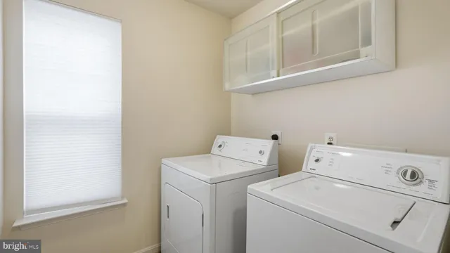 $899,000 | 8921 Mayhew Court, Lorton, VA 22079