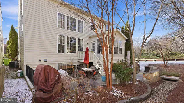 $899,000 | 8921 Mayhew Court, Lorton, VA 22079