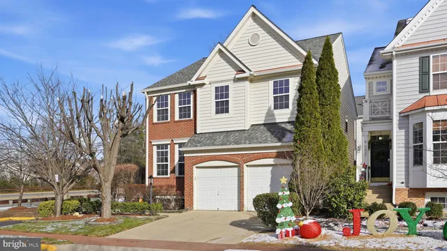 $899,000 | 8921 Mayhew Court, Lorton, VA 22079