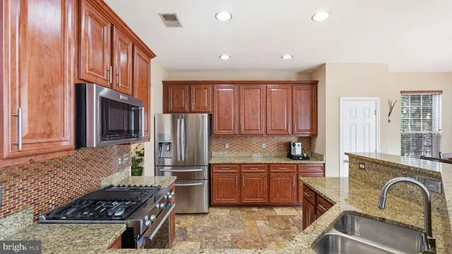 $899,000 | 8921 Mayhew Court, Lorton, VA 22079