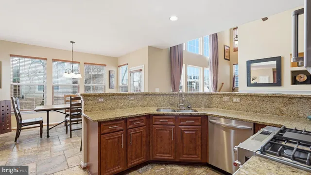 $874,900 | 8921 Mayhew Court, Lorton, VA 22079