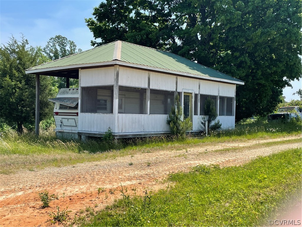 2989 Snead Spring Road Blackstone, VA 23824 - Photo 10 of 14