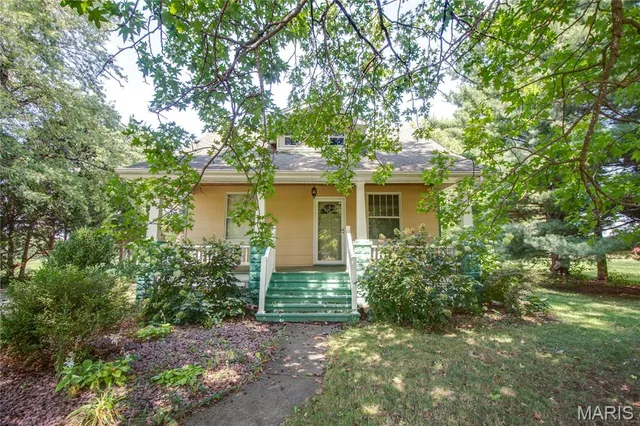 $120,000 | 13554 Cannedy Road, Carlinville, IL 62626