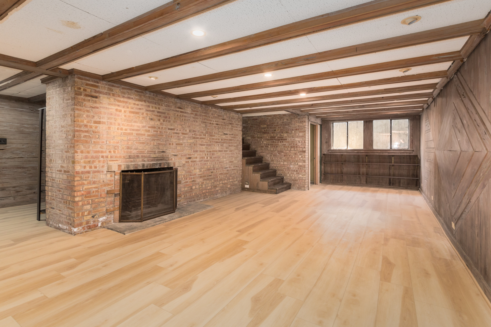 708 Wesley Drive Park Ridge, IL 60068 - Photo 23 of 29 Gallery Image 23