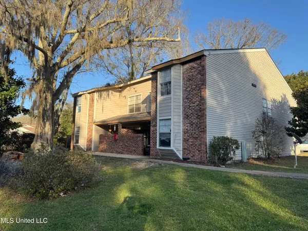 $1,180 | 2804 Dubarry Drive, Gautier, MS 39553
