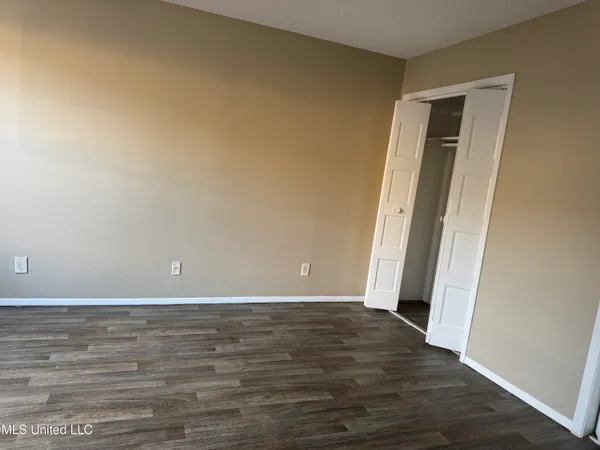 $1,180 | 2804 Dubarry Drive, Gautier, MS 39553