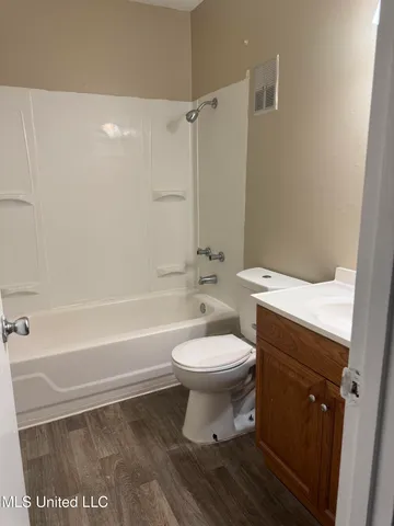 $1,180 | 2804 Dubarry Drive, Gautier, MS 39553