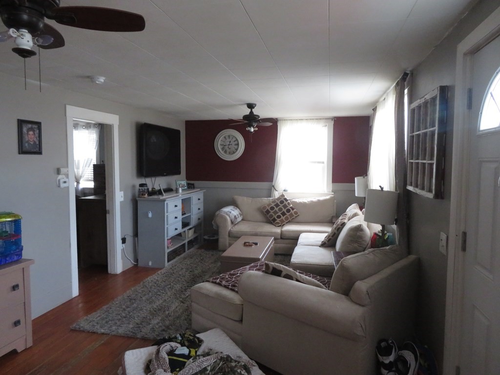 20 Rabbit Road Salisbury, MA 01952 - Photo 3 of 6
