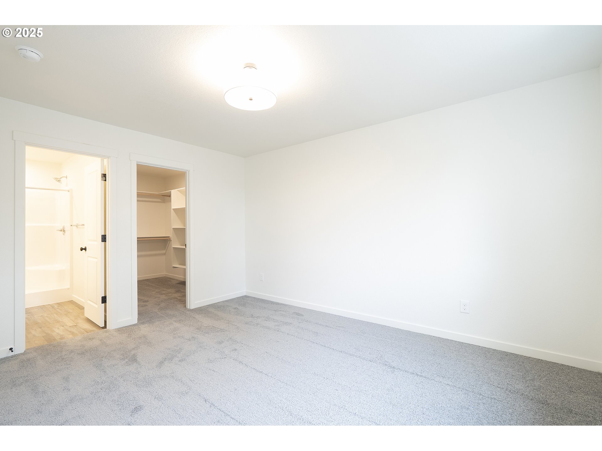 14722 Southeast Powell Boulevard Portland, OR 97236 - Photo 11 of 20 a view of an empty room