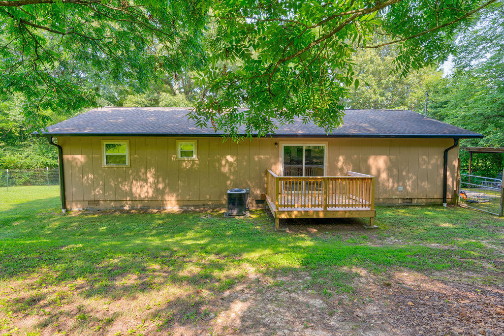 2329 Cave Hollow Road Northeast Dalton, GA 30721 - Photo 13 of 44 2329NECoveHollowRoad-4