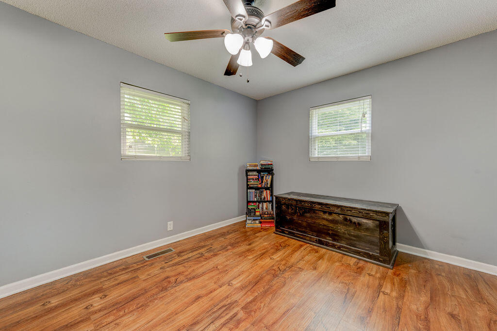 2329 Cave Hollow Road Northeast Dalton, GA 30721 - Photo 25 of 44 2329NECoveHollowRoad-35