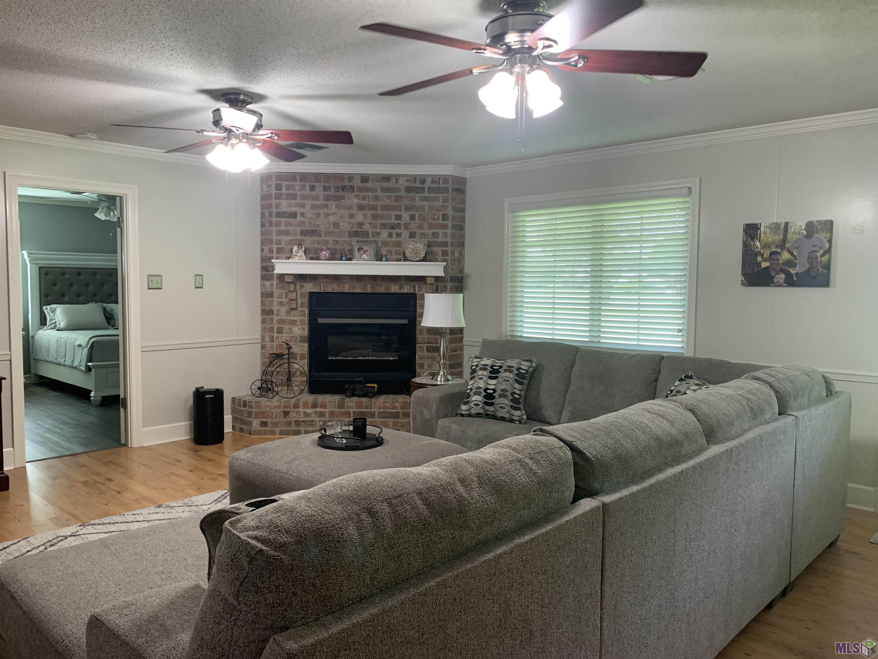 1016 Verdunville Road Franklin, LA 70538 - Photo 7 of 45 Gallery Image 7